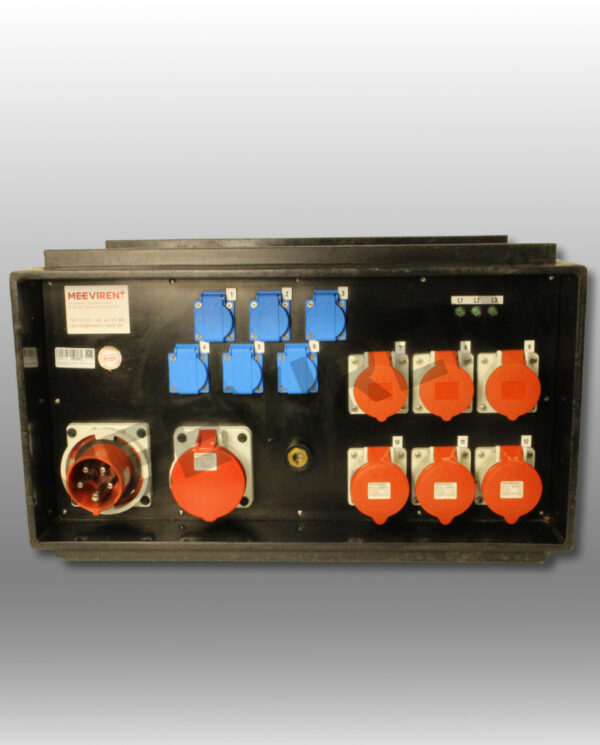 Verteiler CEE 63A auf 1x CEE 63A, 3x CEE 32A, 3x CEE 16A, 6x Schuko, 1x cPot, 1x PE-Dinse