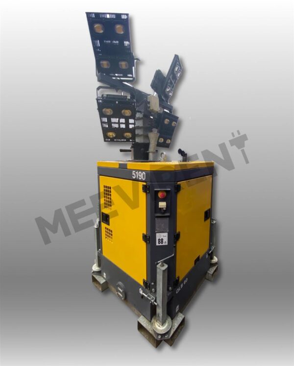 Atlas Copco QLB60, 4x350W LED Lichtmast
