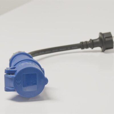 Kabeladapter CEE  16A 3-pol (fm) (Caravan) auf Schuko (m)