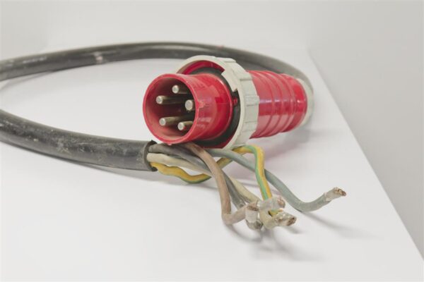 Kabeladapter CEE 125A (m) auf Aderendhülse
