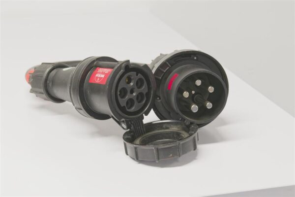 Kabeladapter CEE 125 A (m) auf CEE 63A (fm) – Bild 4