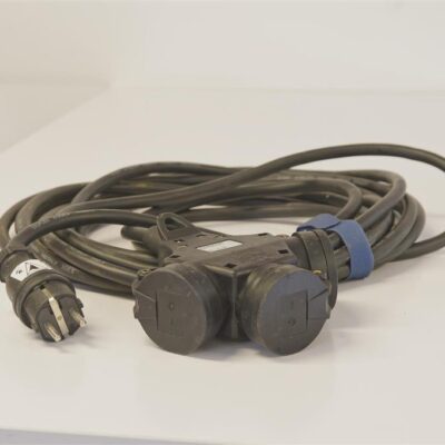 Schuko 3-fach Verteiler, schwarz, IP44, 10 Meter Zuleitung