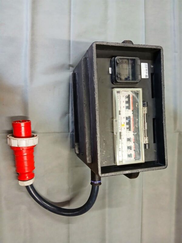 Verteiler CEE 63A auf 1x CEE 32A, 1x CEE 16A, 3x Schuko Sammel RCD – Bild 5