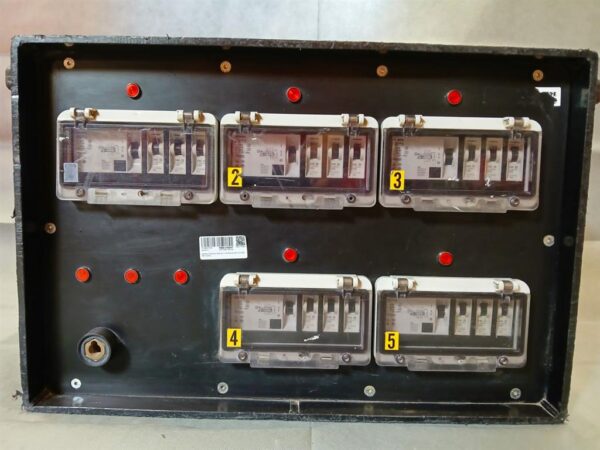 Verteiler Powerlock 400A auf 1x Powerlock 400A, 5x CEE 63A, 1x PE-Dinse – Bild 6