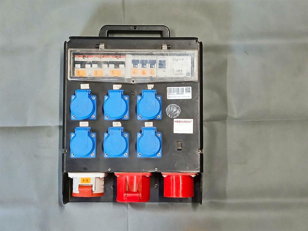 Verteiler CEE 32A auf 1x CEE 32A, 1x CEE 16A, 6x Schuko – Bild 5
