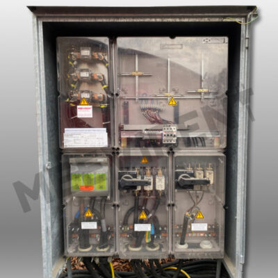 Verteiler (Stahlgehäuse) mit Zähler- & Wandlerplatz 400A, Trenner NH2 auf 1x Powerlock 400A, 1x CEE 125A, 1x PE-Dinse