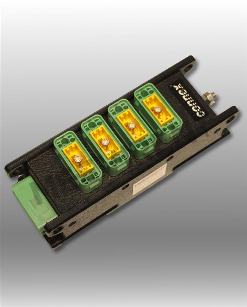 Connex cPot Verteiler, 4-fach (m), mit PE-Klemme