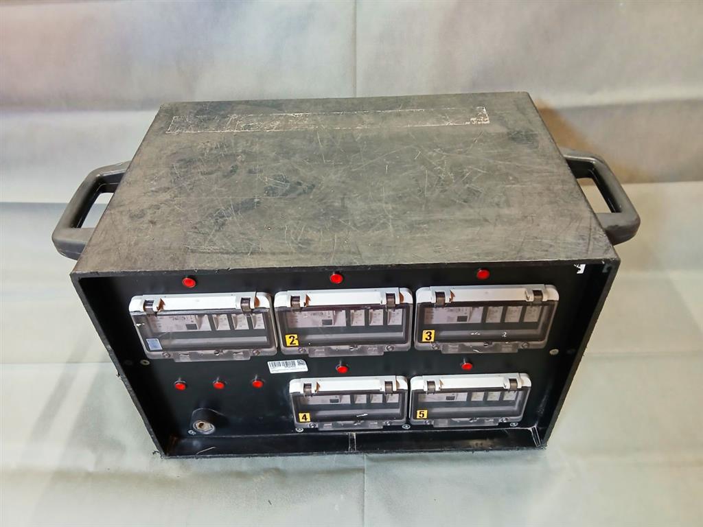 Verteiler Powerlock 400A auf 1x Powerlock 400A, 5x CEE 63A, 1x PE-Dinse – Bild 5