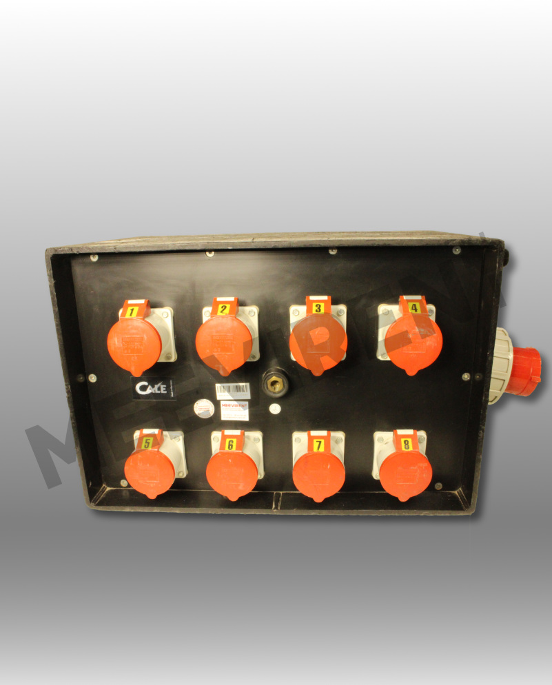 Verteiler CEE 125A auf 1x CEE 125A, 8x CEE 32A, 1x PE-Dinse